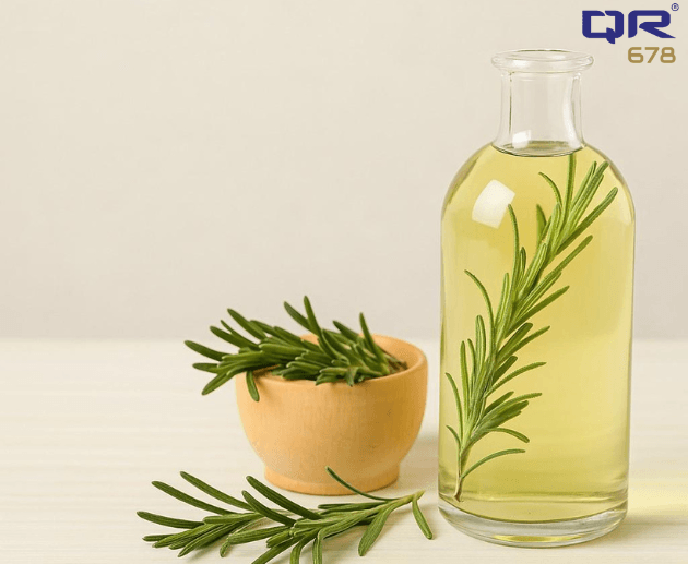 How to Use Rosemary Water for Hair Growth